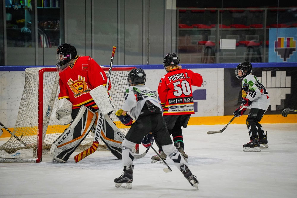 Jantor Cup 2024: Młodzi hokeiści przejmują Katowice