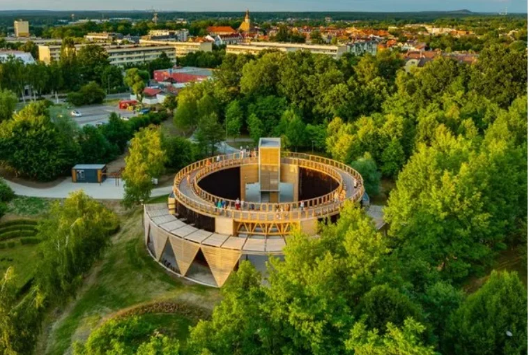 Tężnia solankowa w Parku Cegielnia już czynna!