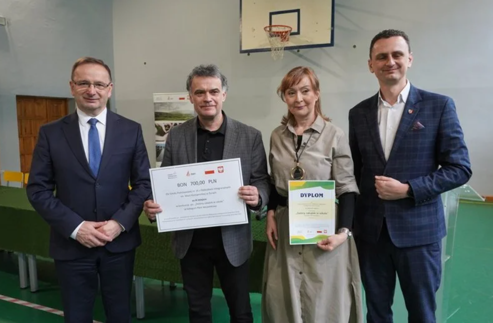 Efektywność energetyczna budynków SP nr 4 i Technikum nr 1 12