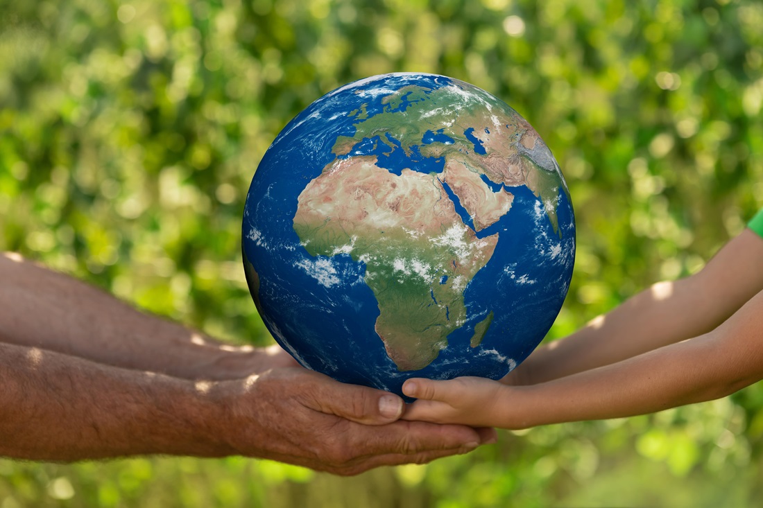 Jak zacząć żyć bardziej eko i przekonać do tego innych?