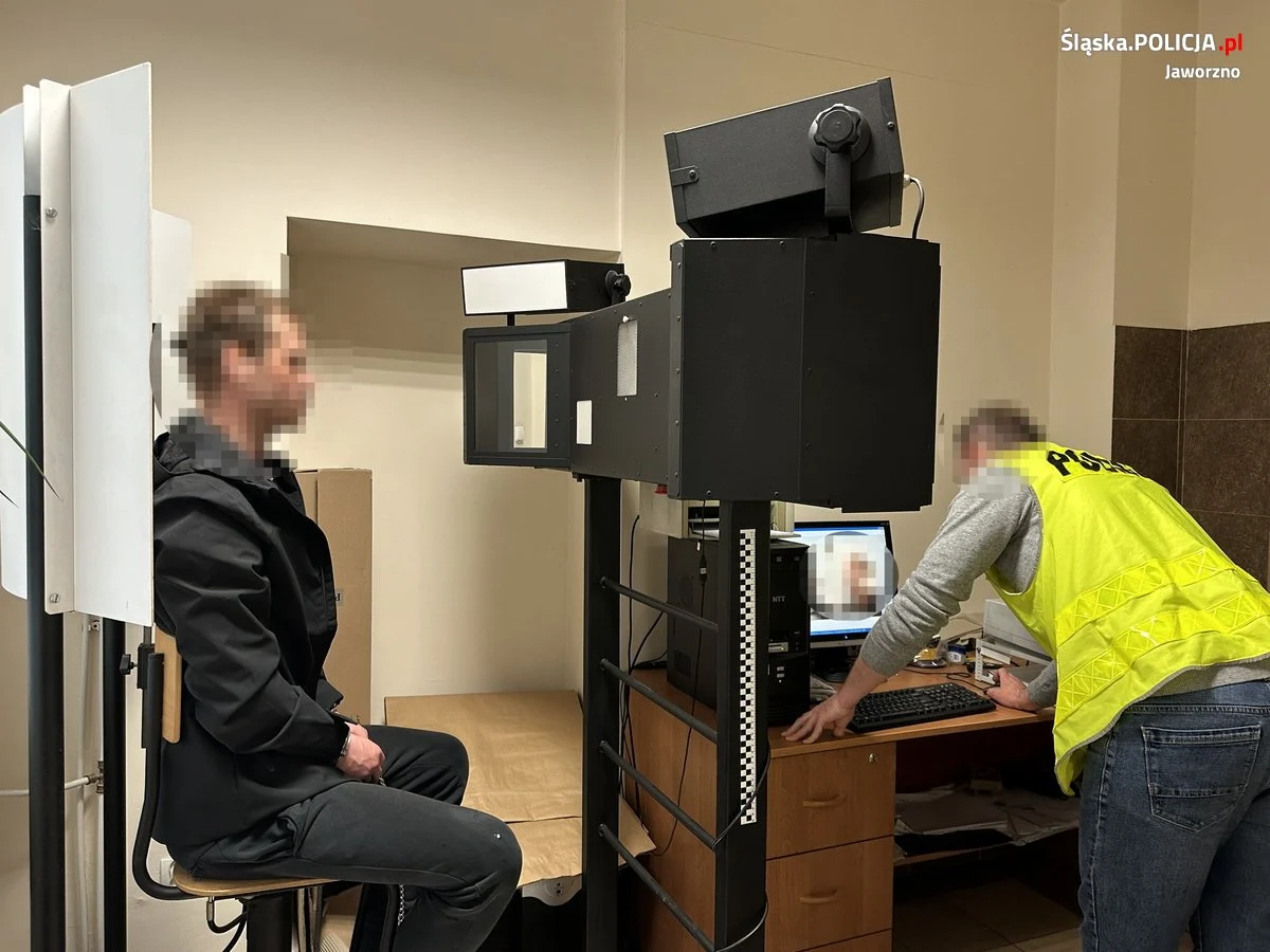 Brutalna napaść na dwóch mieszkańców Jaworzna. 24-latek zadał cios nożem!