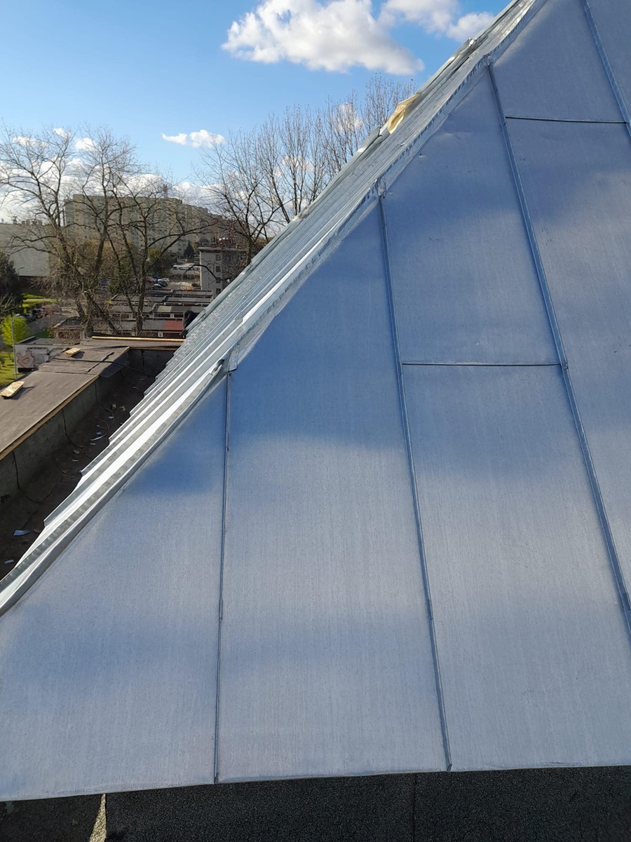 Dachy w kilku rudzkich placówkach miejskich będą wyremontowane