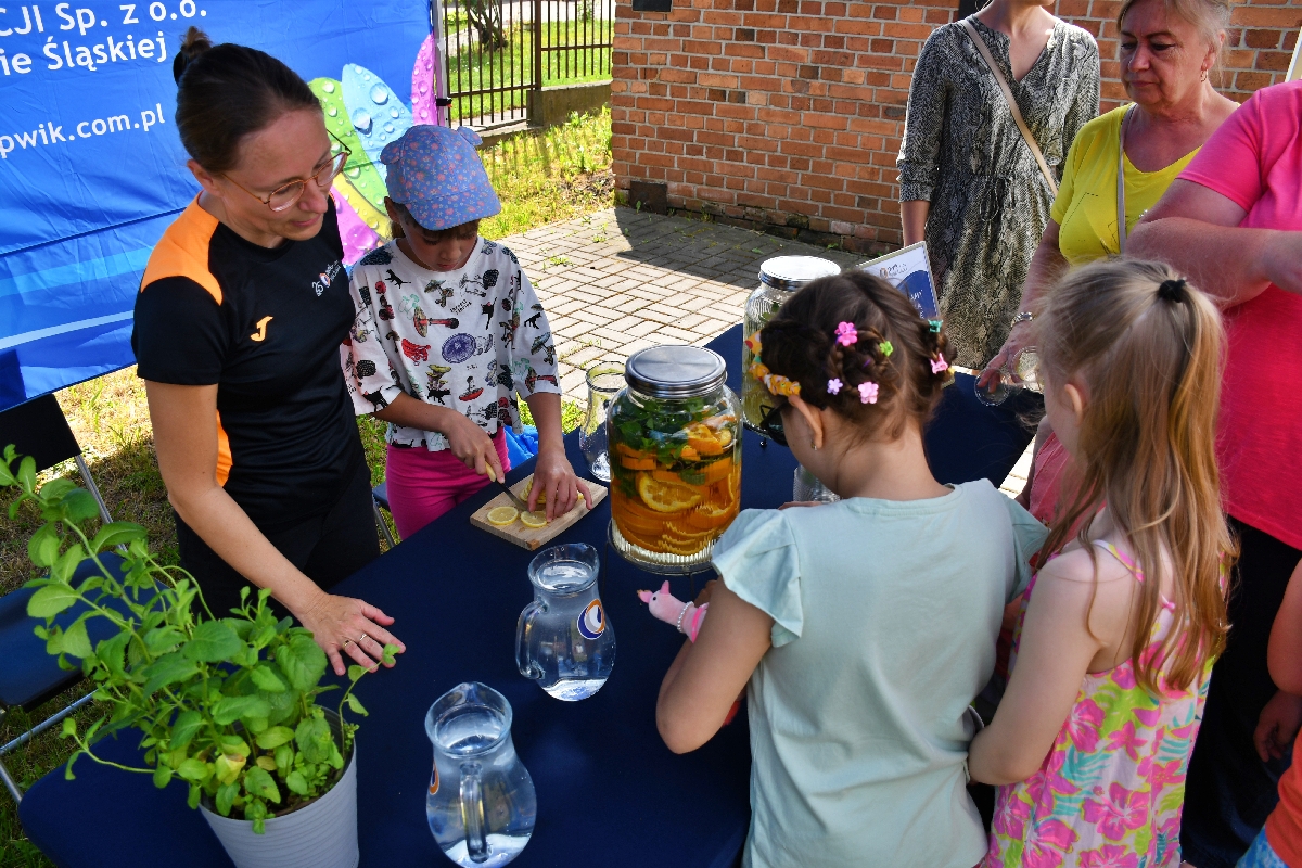 Piknik przy piekaroku 6