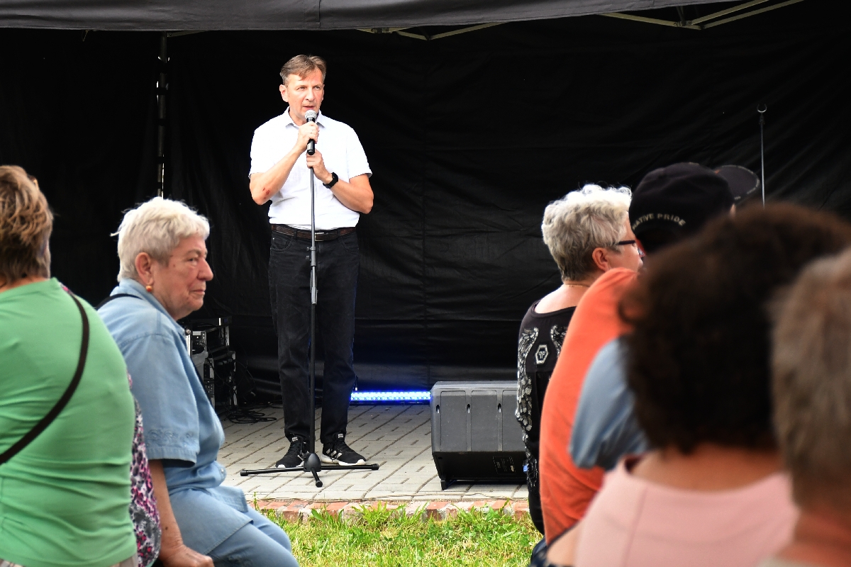 Piknik przy piekaroku 18