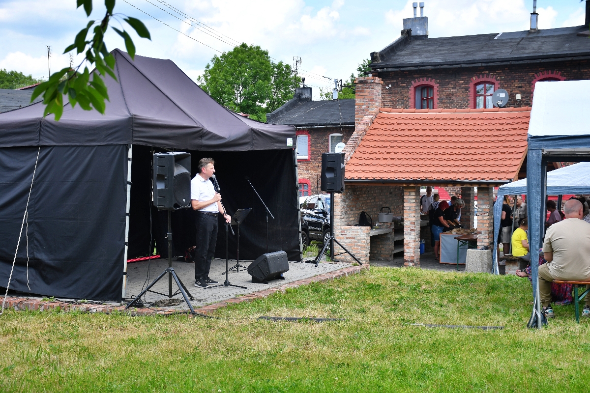 Piknik przy piekaroku 30