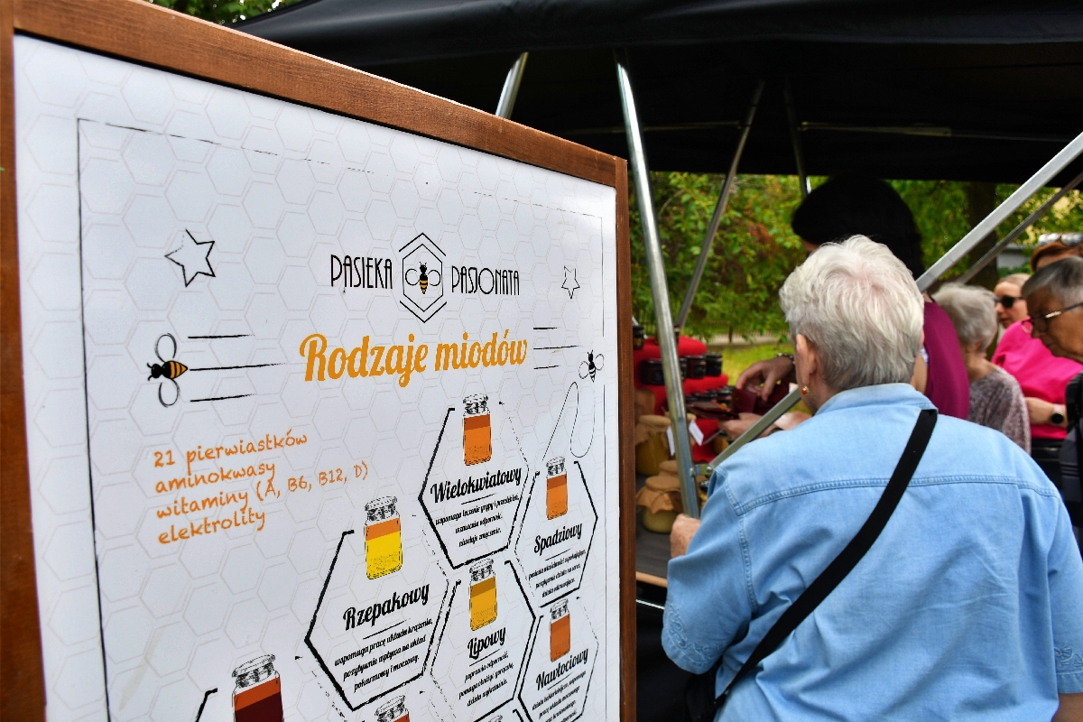 Piknik przy piekaroku 34