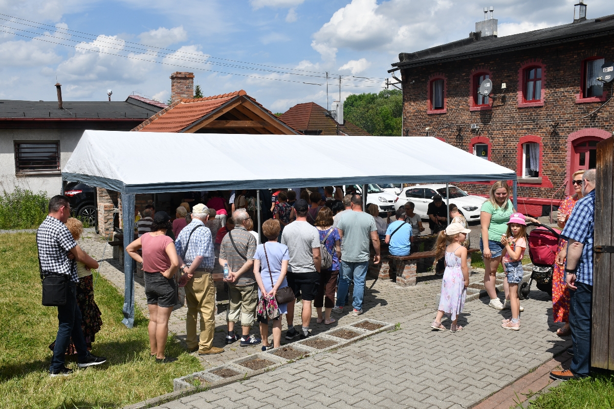 Piknik przy piekaroku 35