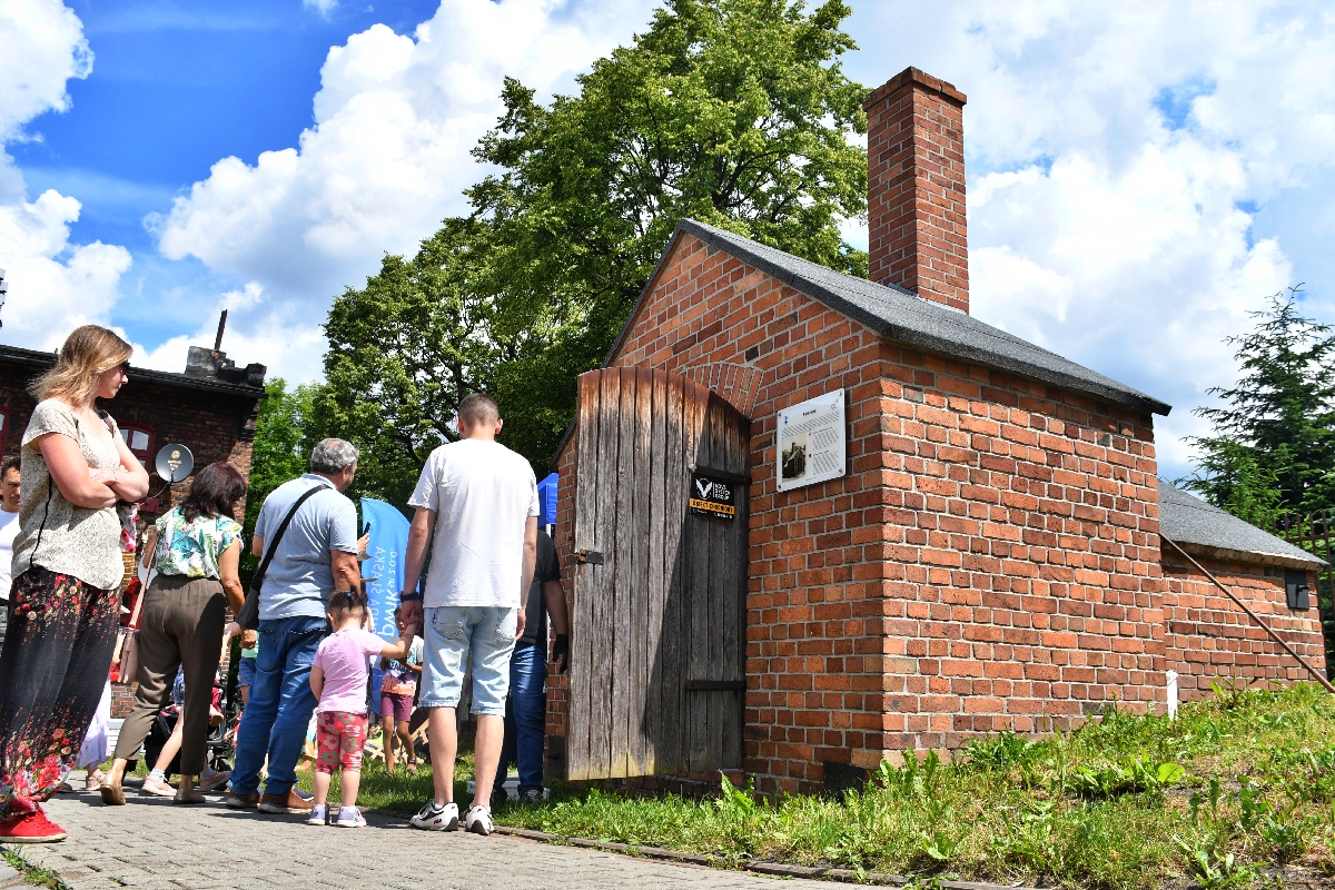 Piknik przy piekaroku 40