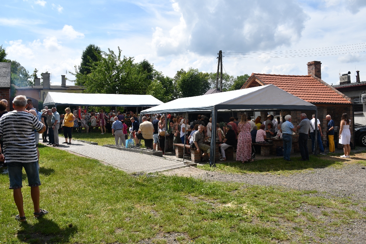 Piknik przy piekaroku 65