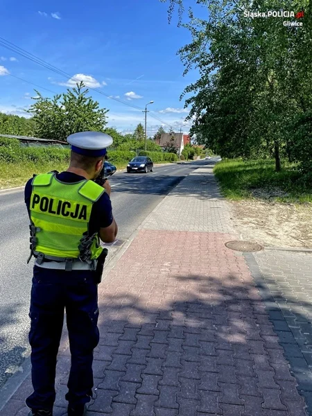 Wyjeżdżasz na długi weekend? Policja daje porady jakie zastosować podczas wyjazdu