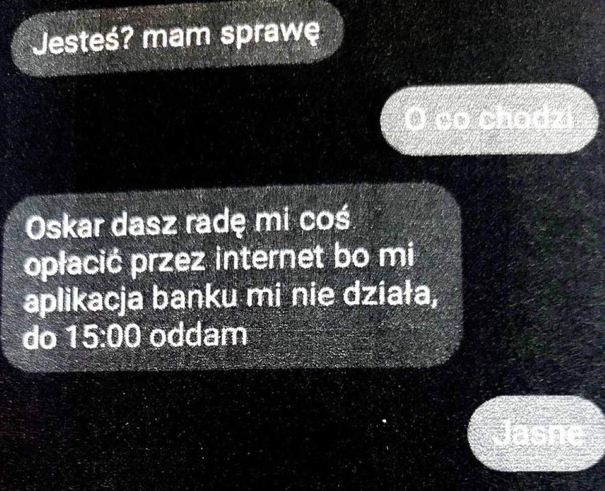 17-letni chłopak oszukany metodą na BLIKA. Myślał, że przelewa pieniądze matce