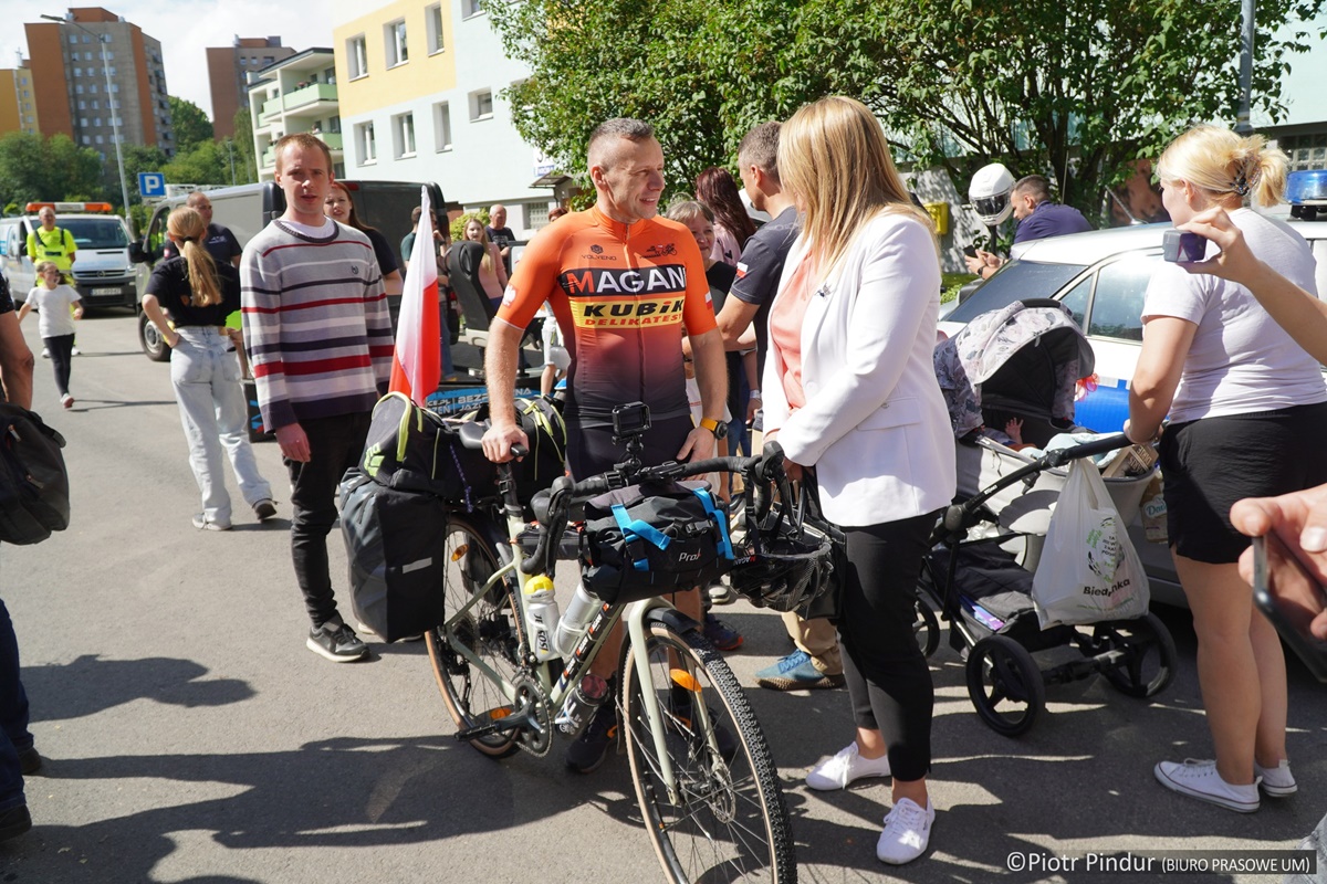 Przed Tomaszem Dzierga 4000 km. Ja jadę - Ty pomagasz