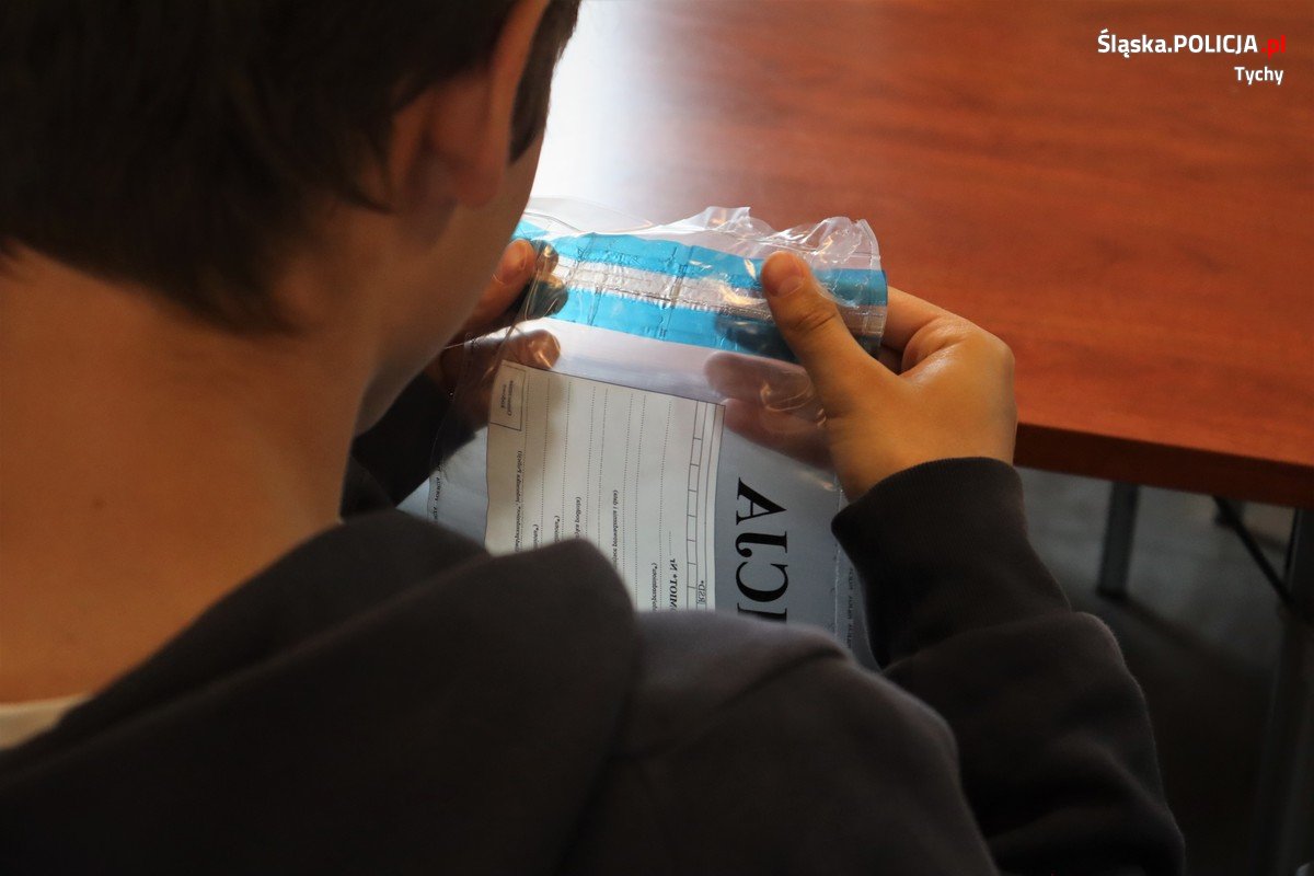 Uczniowie mieli okazję przez 2 dni uczestniczyć w zajęciach na tyskiej komendzie