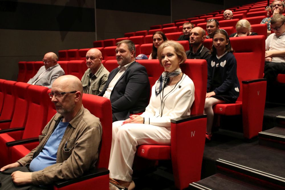 Spotkanie autorskie i promocja albumu " Z biegiem Brynicy" w Miejskim Domu Kultury