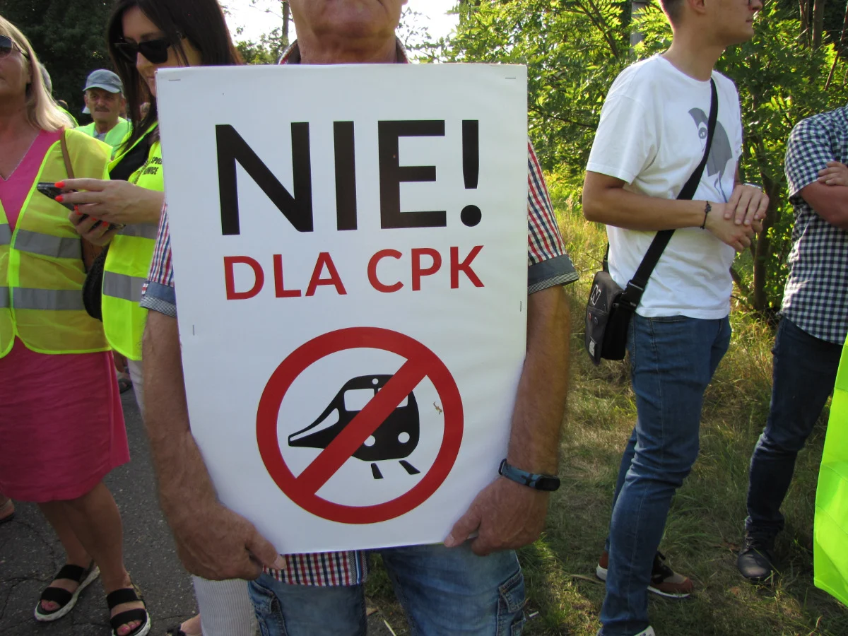 Protest przeciwko budowie Kolei Dużych Prędkości do CPK – linia 170