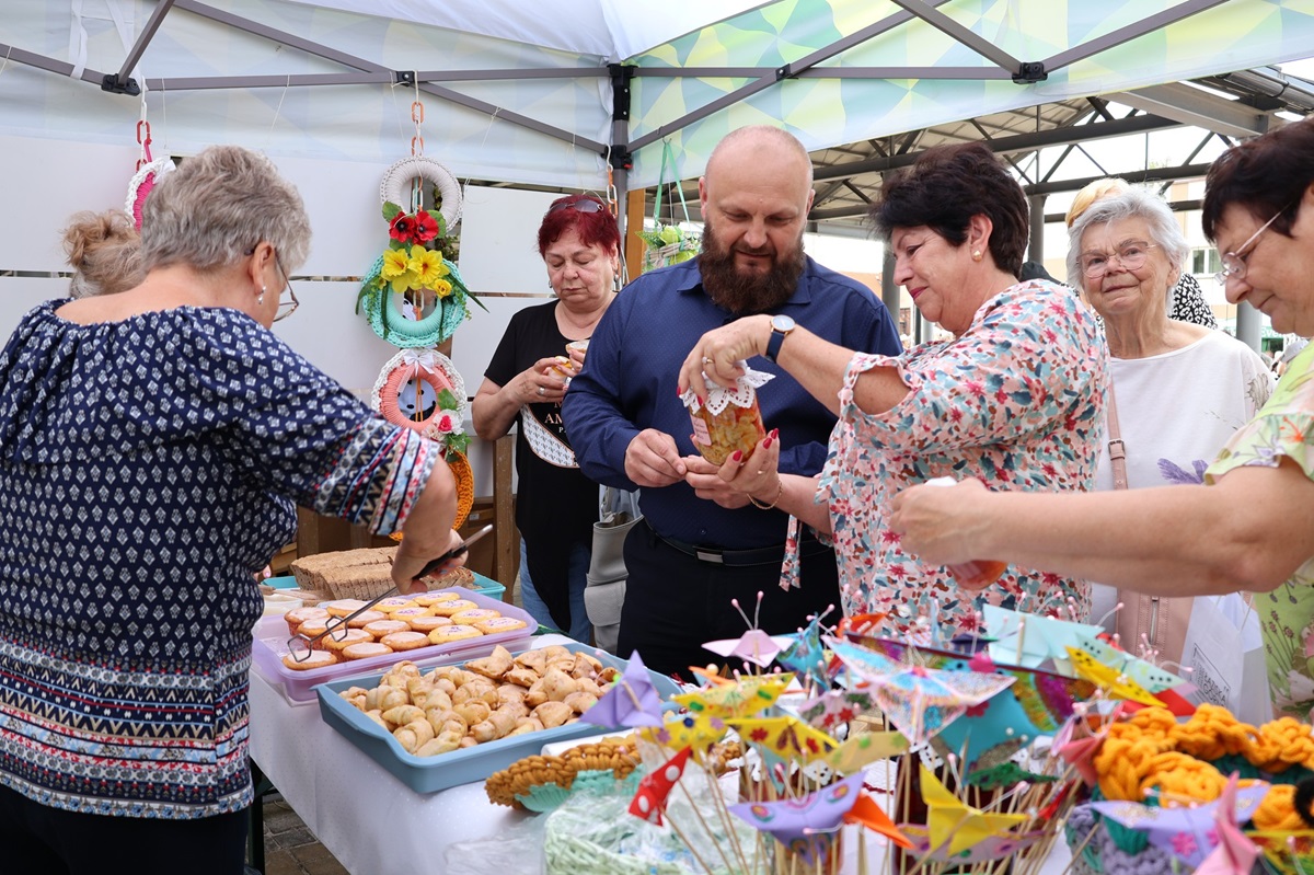 III Festiwal Aktywności Senioralnej w Orzeszu – Pełen Radości i Energii!