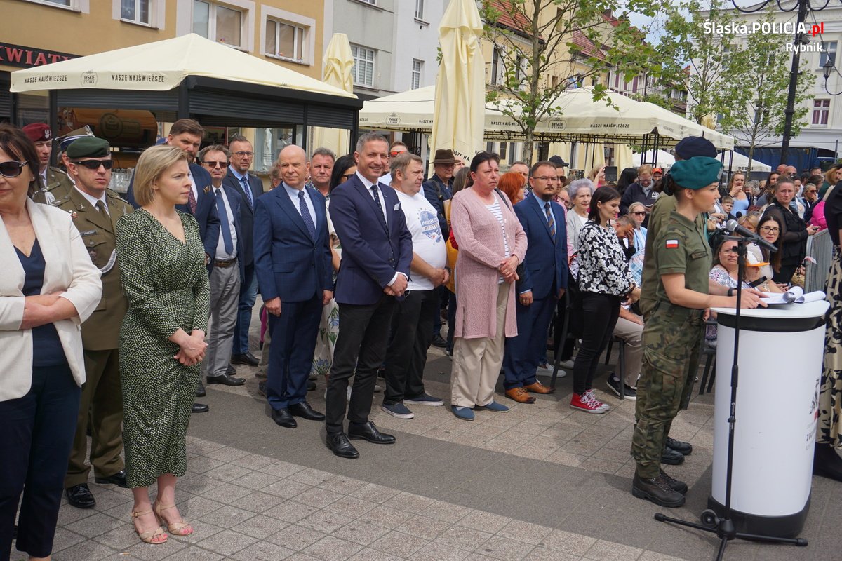 Uczniowie szkół mundurowych złożyli uroczyste ślubowanie
