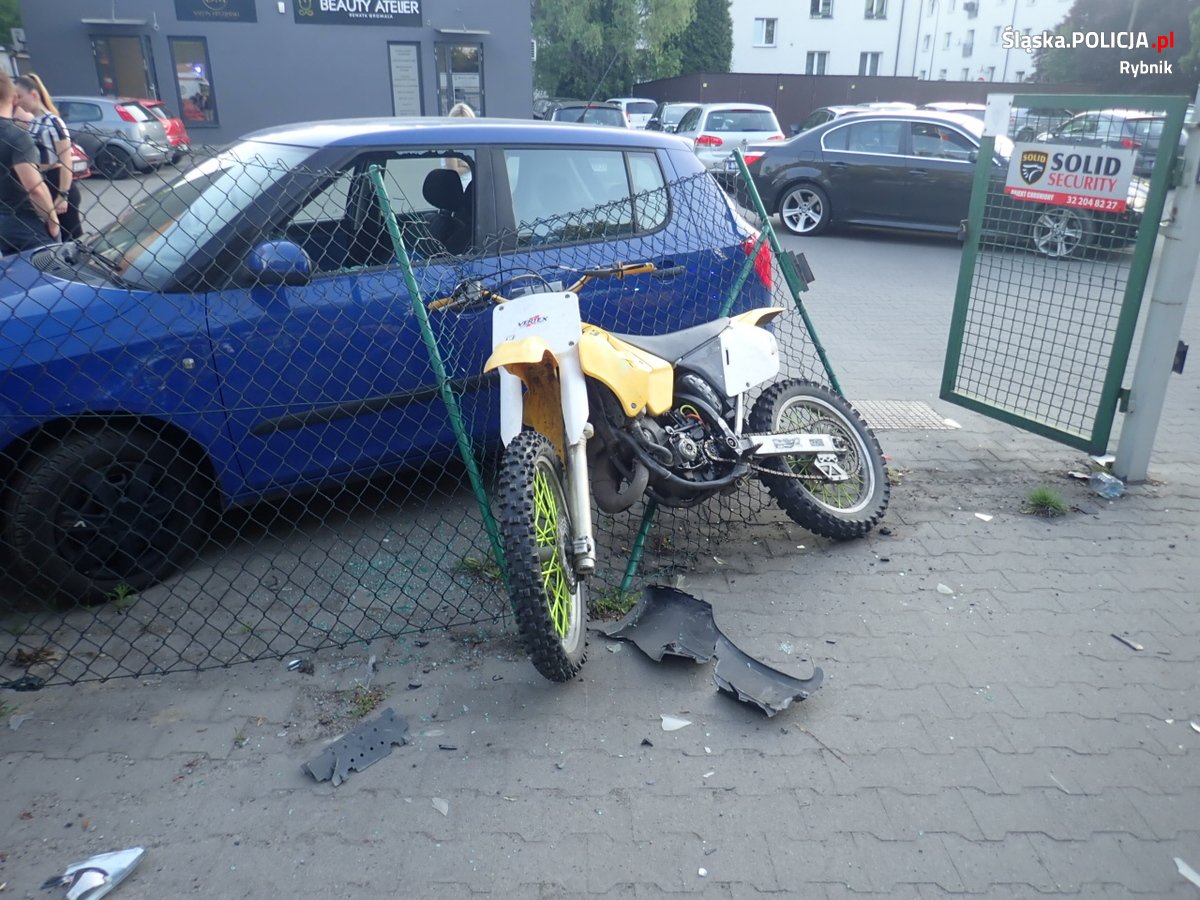 Nie ustąpił pierwszeństwa i doszło do wypadku. 17-letni mężczyzna trafił do szpitala