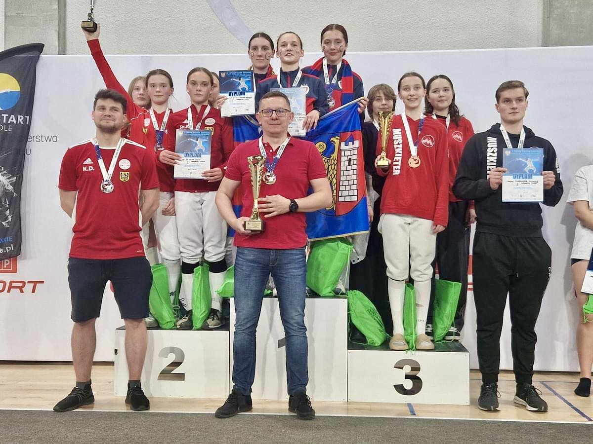 Medalowa passa szermierzy Piasta, zdobyli 5 medali!
