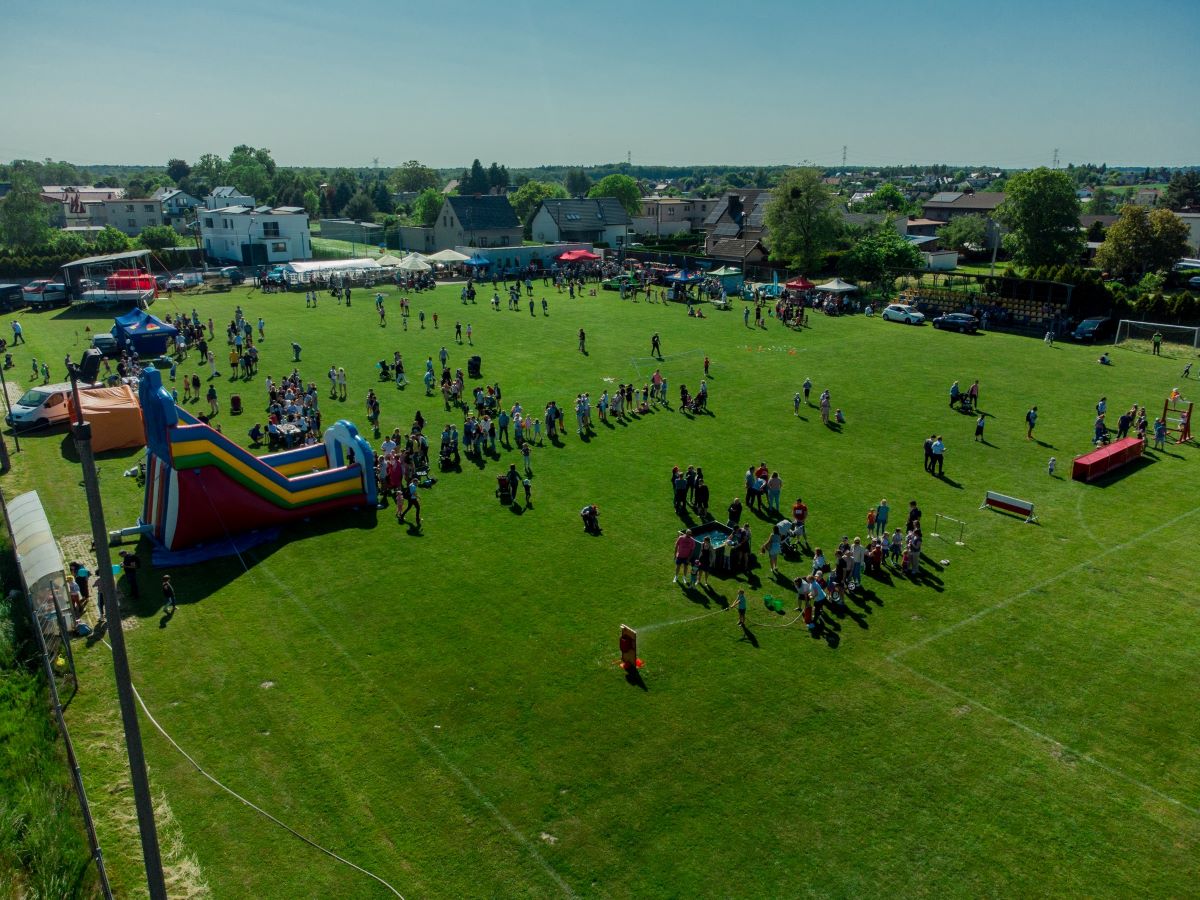 Dzień dziecka ze strażakami w Brzezince! Dla każdego coś dobrego