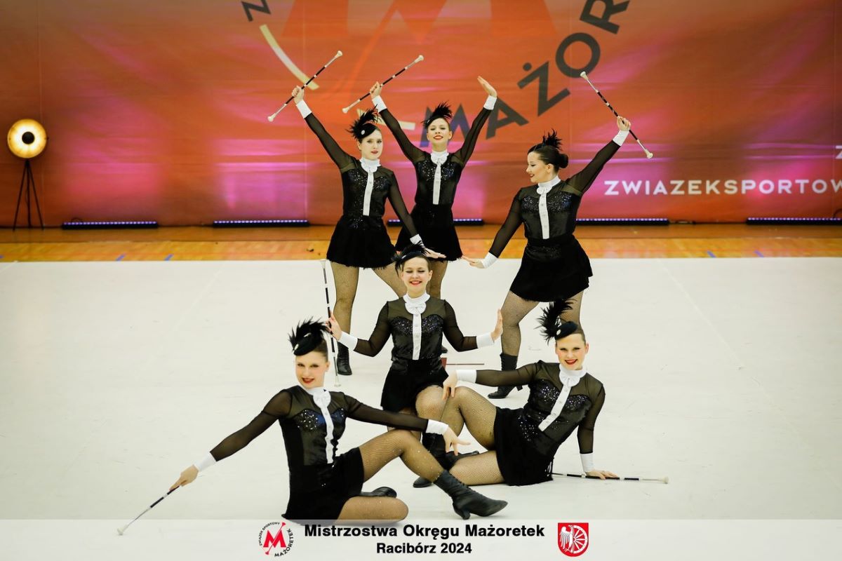 11 medali mażoretek z Bytomia podczas Mistrzostw Okręgu Mażoretek