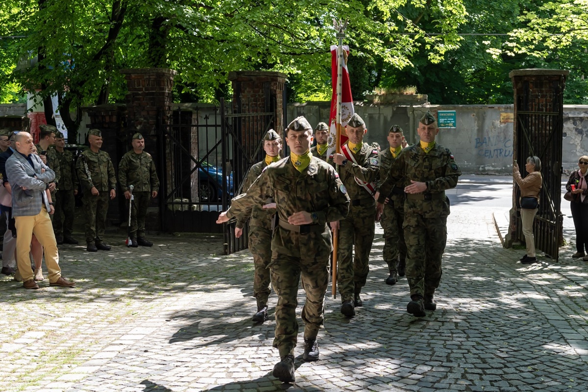 Poświęcenie Memoriału Kresowej Pamięci na cmentarzu Mater Dolorosa 23
