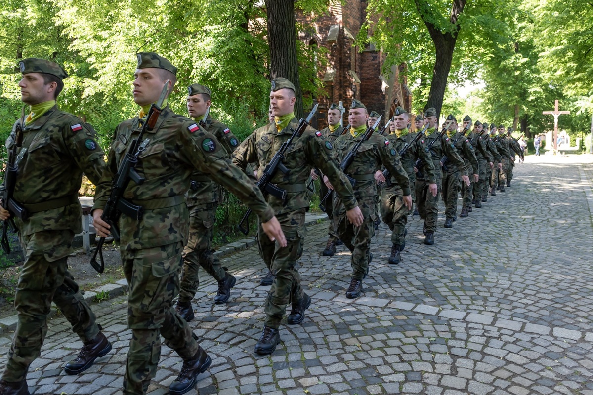 Poświęcenie Memoriału Kresowej Pamięci na cmentarzu Mater Dolorosa 24