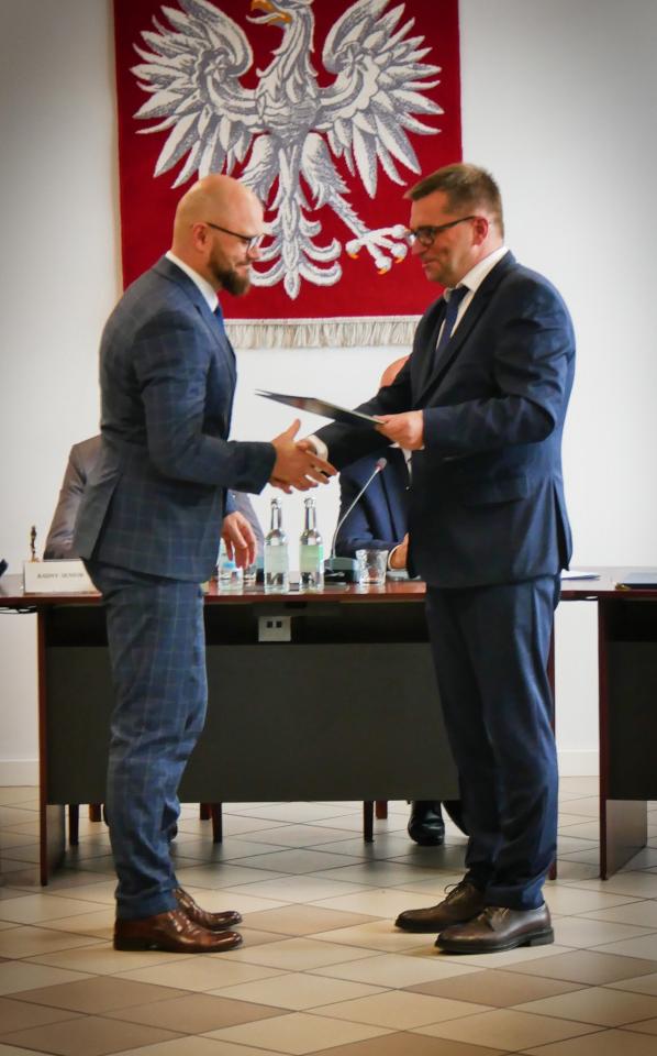 Inauguracyjne posiedzenie Rady Powiatu VII Kadencji 9