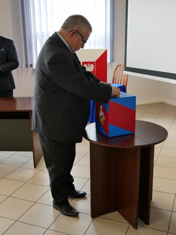 Inauguracyjne posiedzenie Rady Powiatu VII Kadencji 14