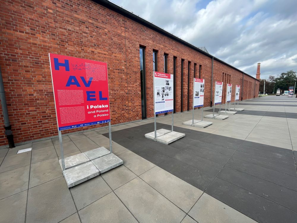 Vaclav Havel, Kinematograf solo i Tomek Sikora – wernisaże Kina na Granicy