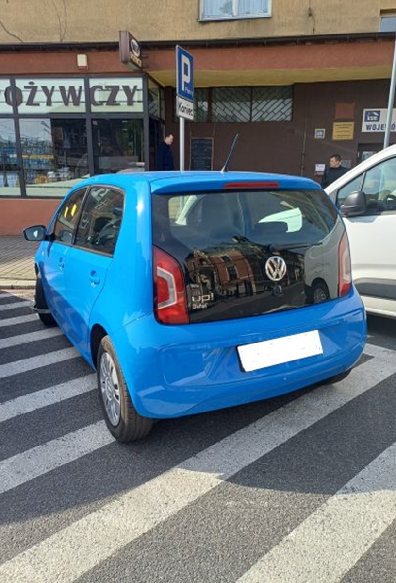 Mistrzowie parkowania w Katowicach w akcji. Straż miejska podsumowuje ubiegły tydzień 28