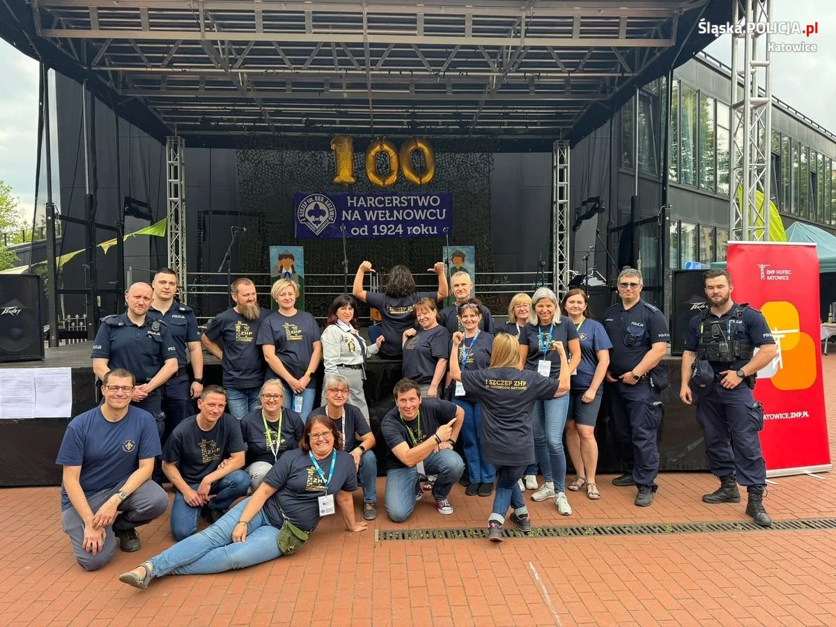 Policjanci świętowali 100-lecie harcerstwa w Wełnowcu!