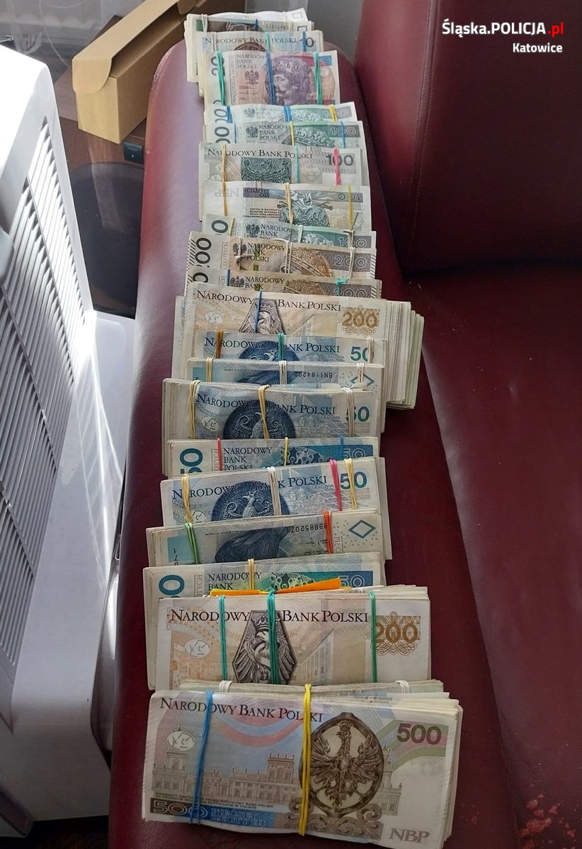 7 podejrzanych o udział w zorganizowanej grupie przestępczej 23