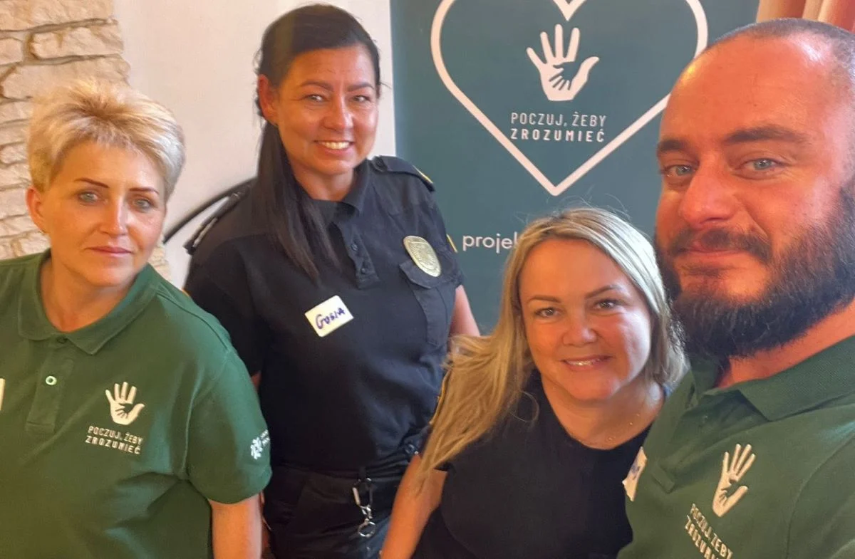 Strażniczki miejskie w akcji "Poczuj, żeby zrozumieć"