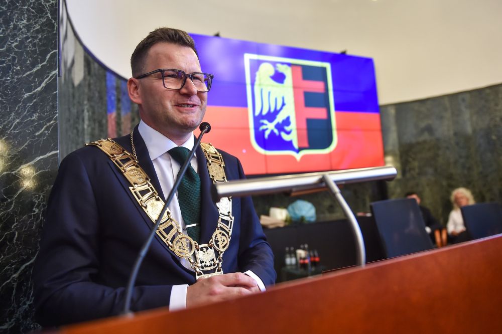 To już oficjalne! Szymon Michałek zaprzysiężony na prezydenta Chorzowa