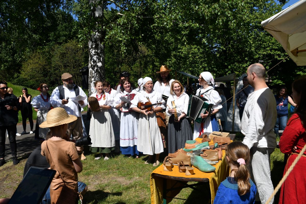 Za nami „Wieś Tańczy i Śpiewa Przy Robocie” w Górnośląskim Parku Etnograficznym [ZDJĘCIA]
