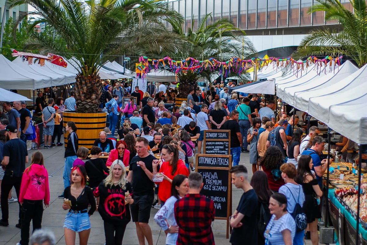 Na rynku trwa Festiwal Kuchni Świata [FOTORELACJA]