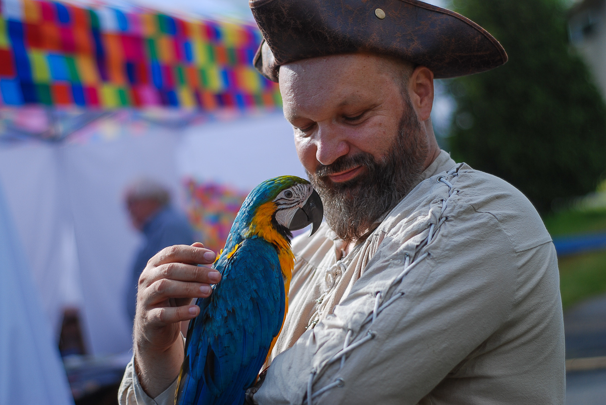 Flisacy, lody rzemieślnicze i słoneczne eksplozje. Trwają Targi Atrakcje Regionów [FOTOREL