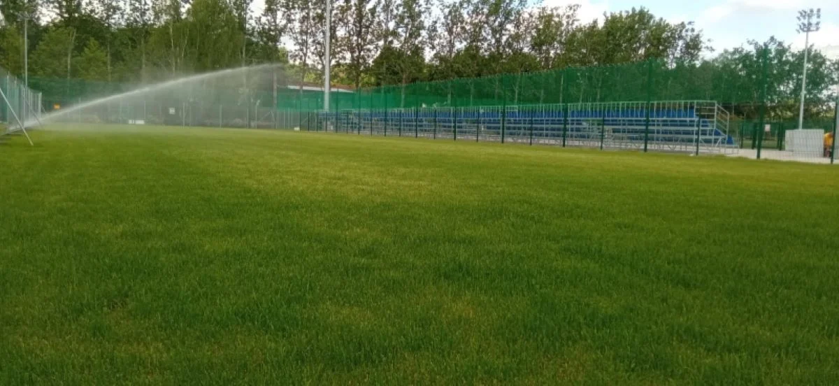 Boisko trawiaste oddane do użytku!