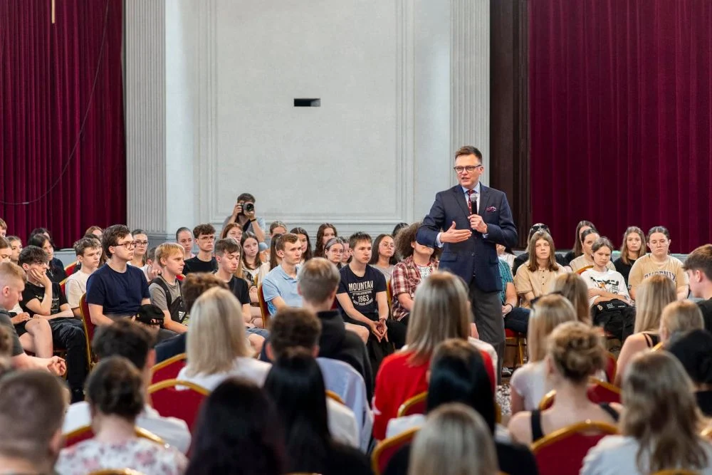 Szymon Hołownia spotkał się z uczniami świętochłowickich szkół!