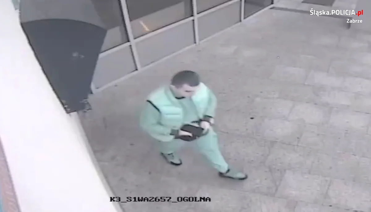 Ten mężczyzna podejrzewany jest o oszustwo. Rozpoznajecie go?