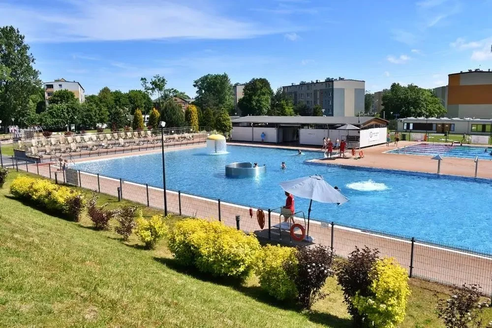 Jutro otwarcie basenu letniego w Rudzie Śląskiej! [CENNIK, GODZINY OTWARCIA]