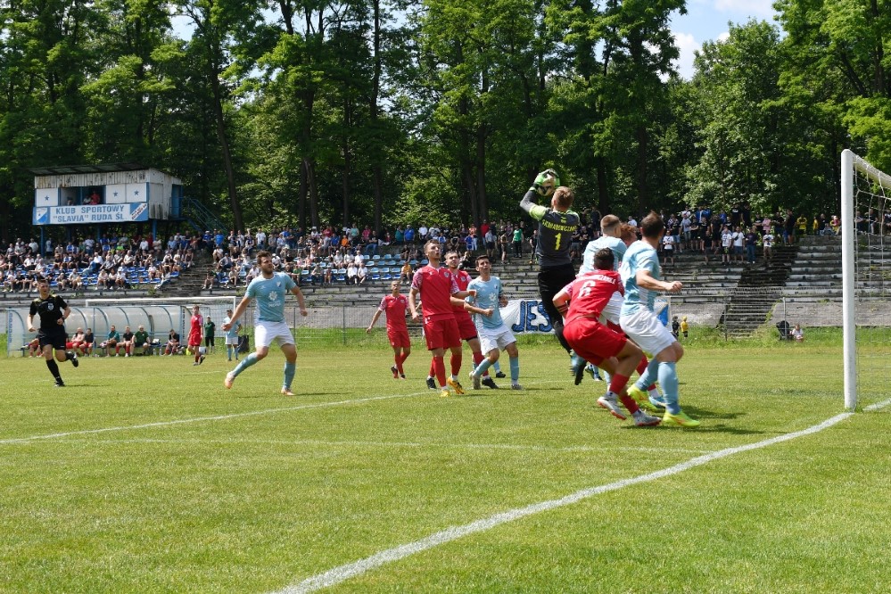 mecz Slavia Ruda Śląska vs. MKS Siemianowiczanka 18