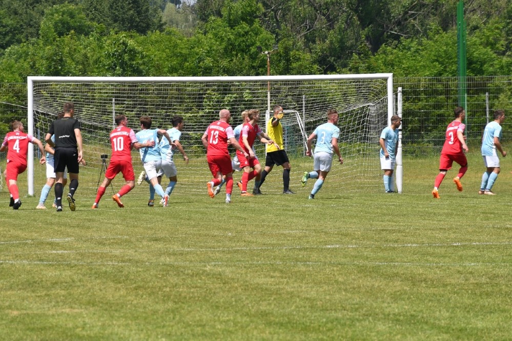 mecz Slavia Ruda Śląska vs. MKS Siemianowiczanka 73