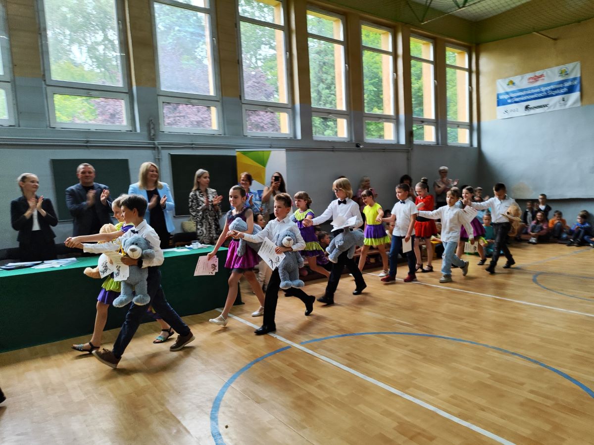 Siemianowice: Młodzi tancerze zachwycili publiczność na XXII Turnieju Tańca Towarzyskiego!