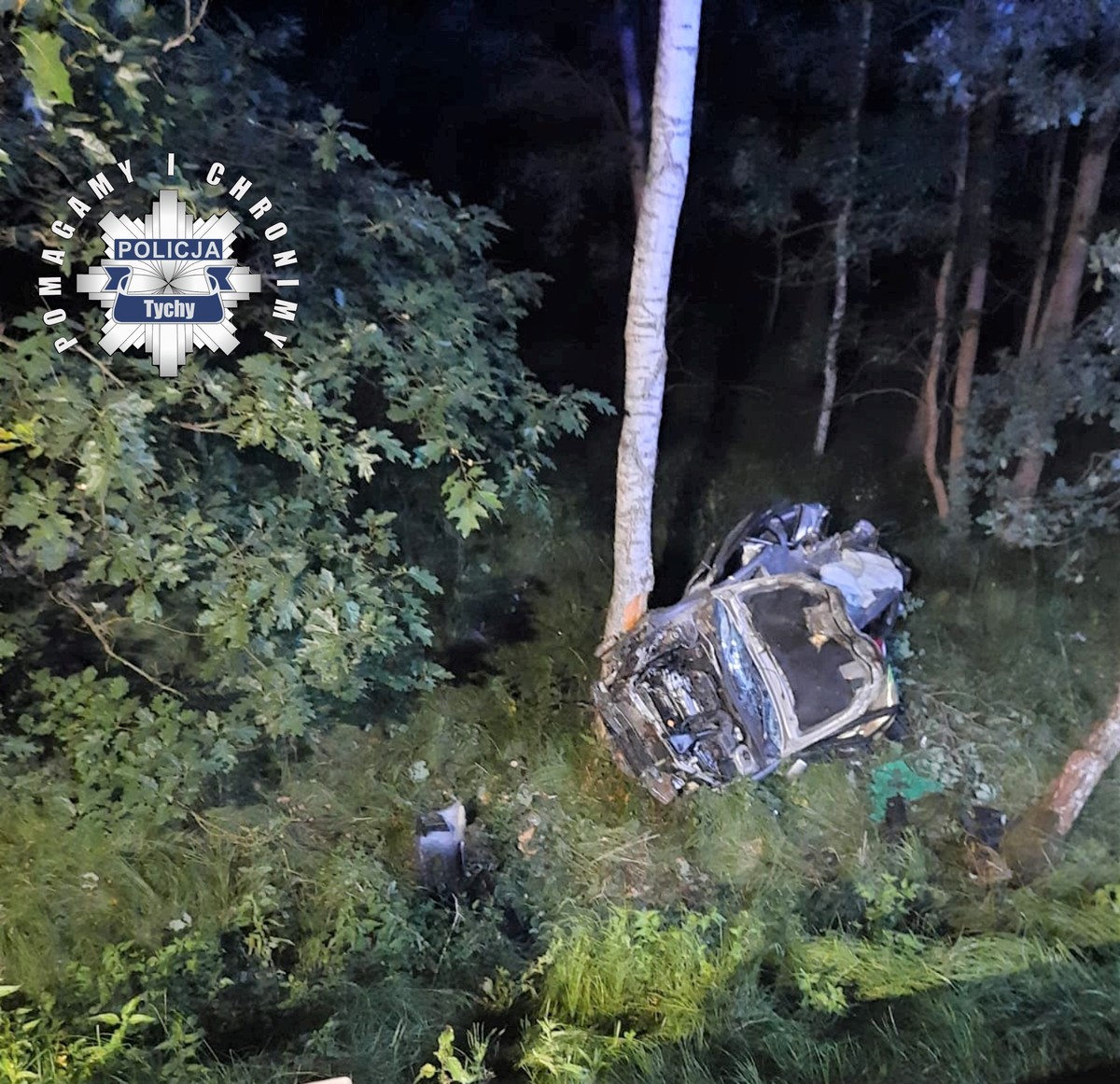 Mając ponad 2 promile wjechała do przydrożnego lasu! 25-latce grozi odsiadka