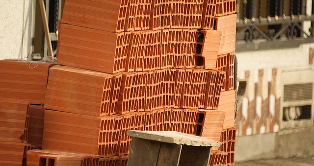 Hurtownia czy sklep budowalny - co wybrać?