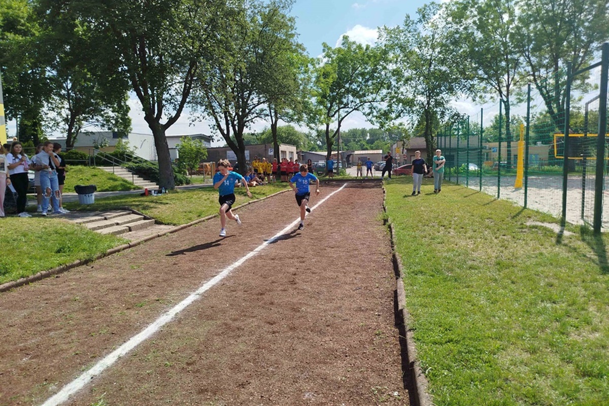 Mistrzostwa Piekar Śląskich w trójboju LA 75