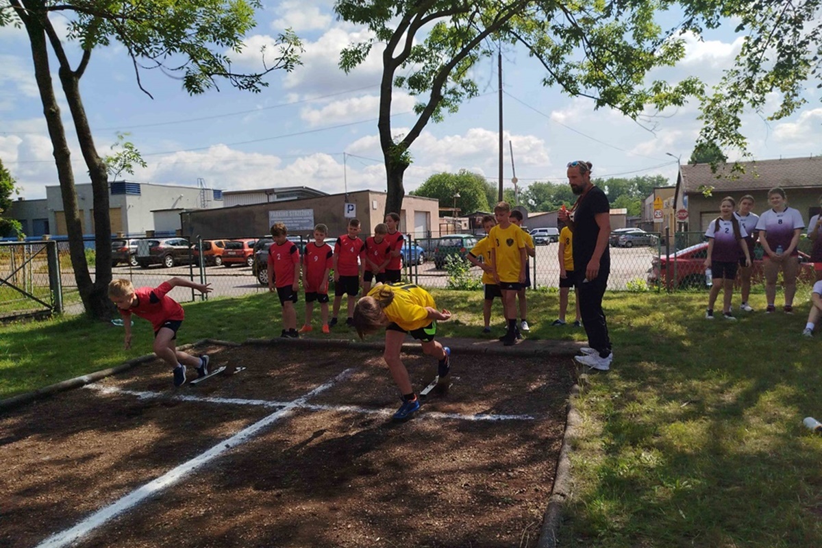 Mistrzostwa Piekar Śląskich w trójboju LA 77