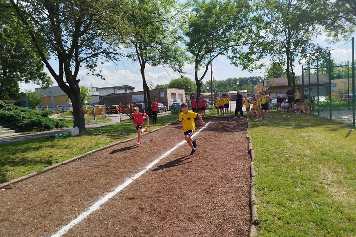 Mistrzostwa Piekar Śląskich w trójboju LA 79